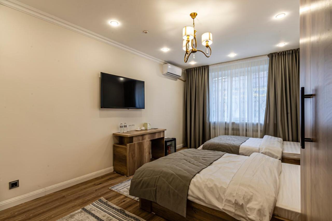 Oscar Hotel By Ag Hotels Group Almaty Ngoại thất bức ảnh