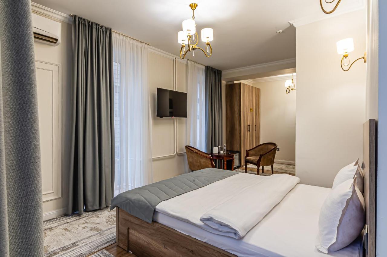 Oscar Hotel By Ag Hotels Group Almaty Ngoại thất bức ảnh