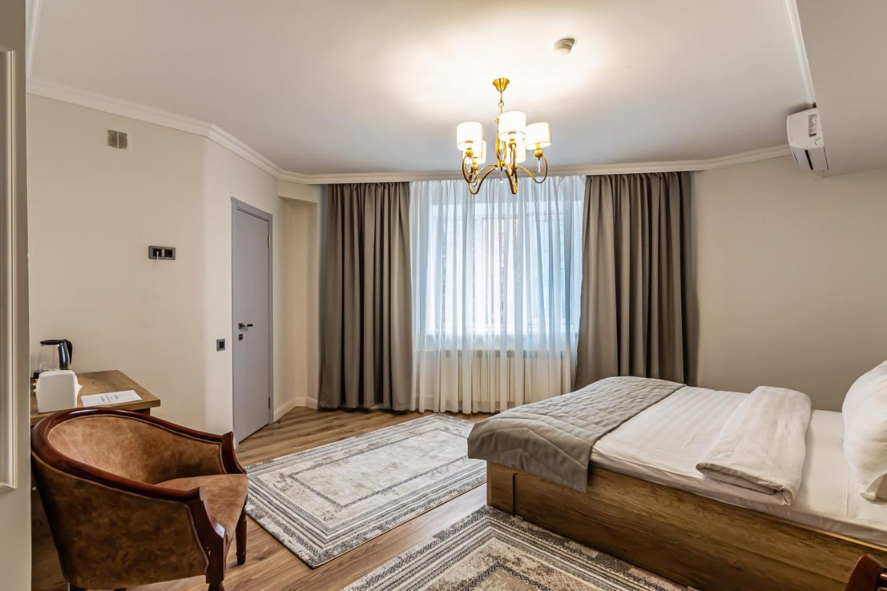 Oscar Hotel By Ag Hotels Group Almaty Ngoại thất bức ảnh