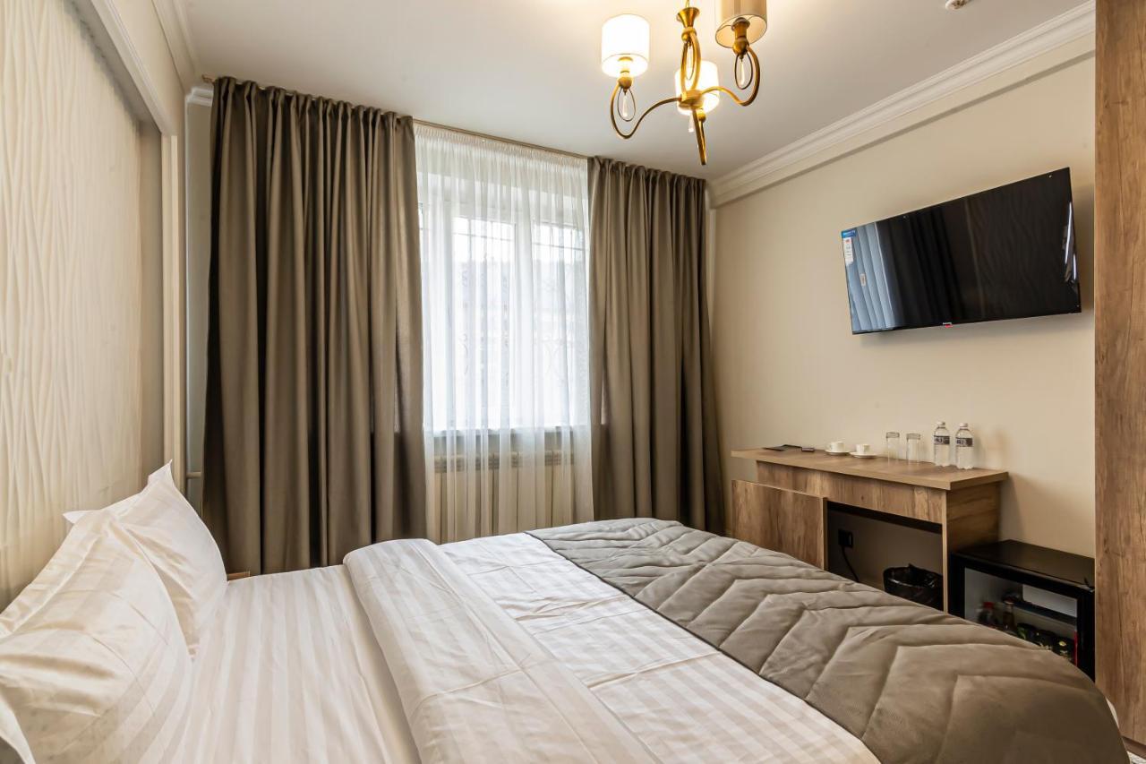 Oscar Hotel By Ag Hotels Group Almaty Ngoại thất bức ảnh