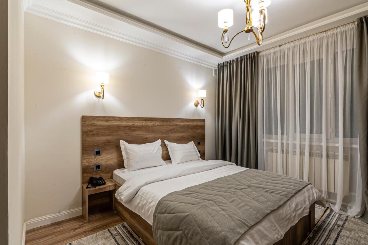 Oscar Hotel By Ag Hotels Group Almaty Ngoại thất bức ảnh